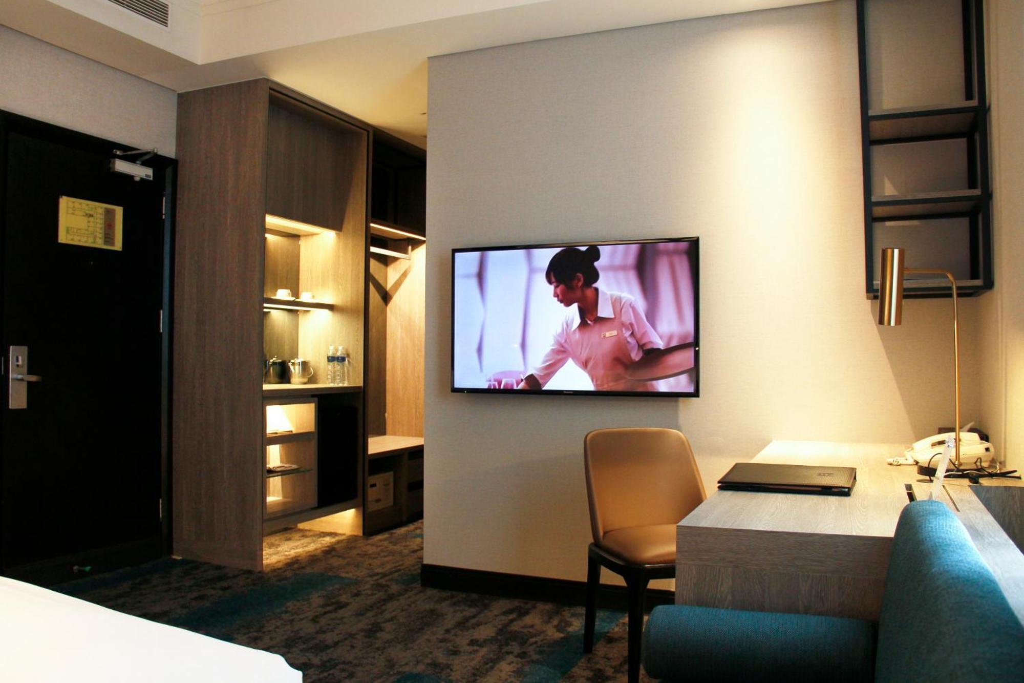 Queena Plaza Hotel Tainan Zewnętrze zdjęcie