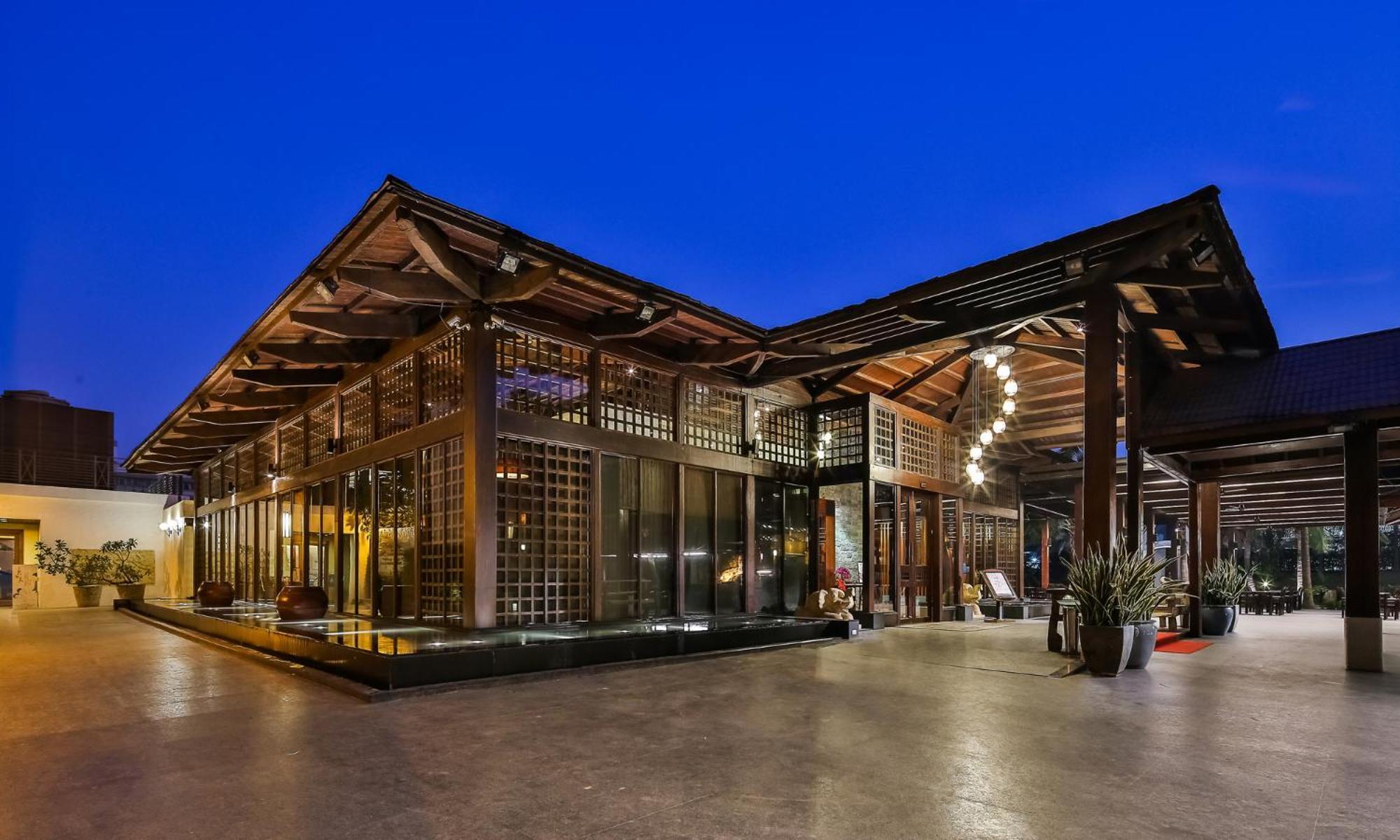 Queena Plaza Hotel Tainan Zewnętrze zdjęcie
