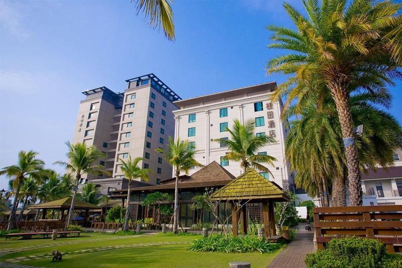 Queena Plaza Hotel Tainan Zewnętrze zdjęcie