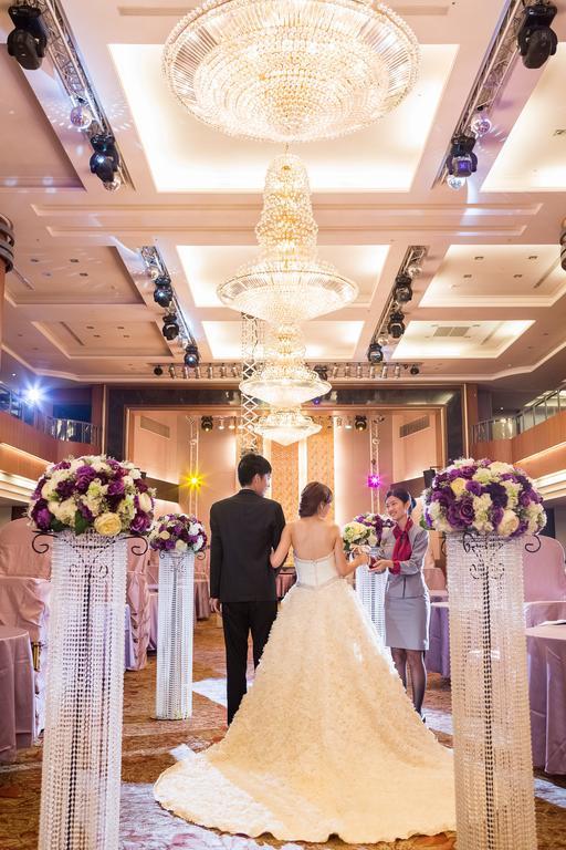 Queena Plaza Hotel Tainan Zewnętrze zdjęcie