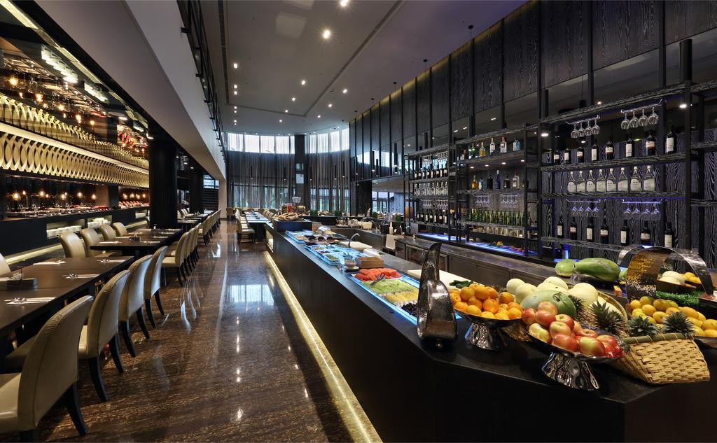 Queena Plaza Hotel Tainan Zewnętrze zdjęcie