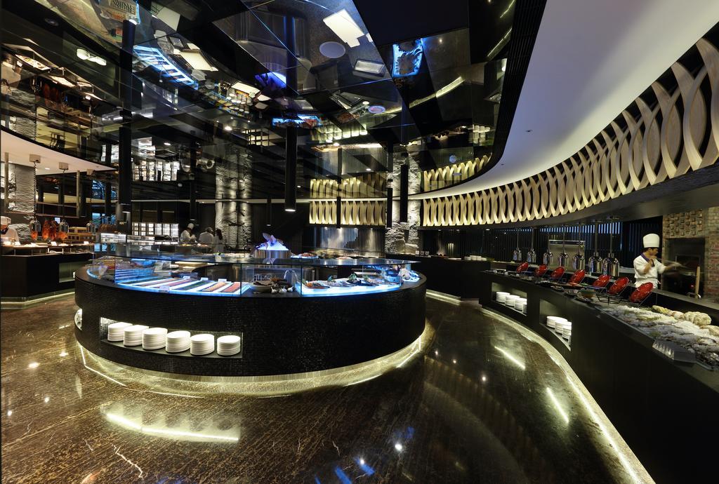 Queena Plaza Hotel Tainan Zewnętrze zdjęcie